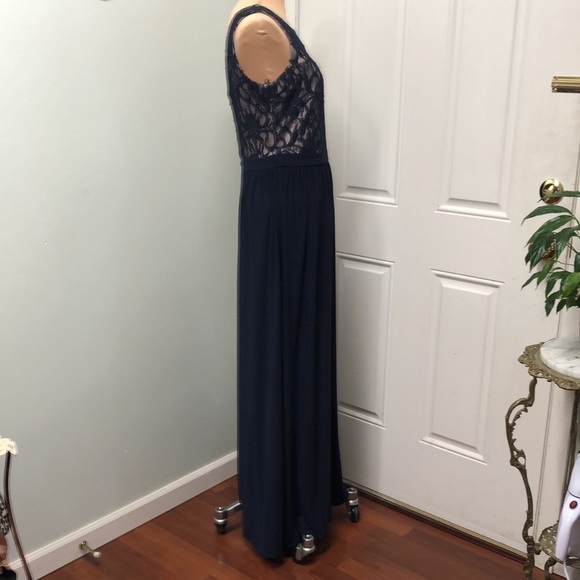 Morgan & Co Cutout Glittery Lace Navy Blue Gown Size Medium - Picture 4 of 8